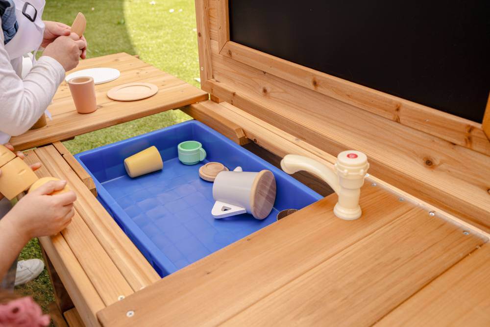 Eden Outdoor Play Kitchen - Lifespan Kids